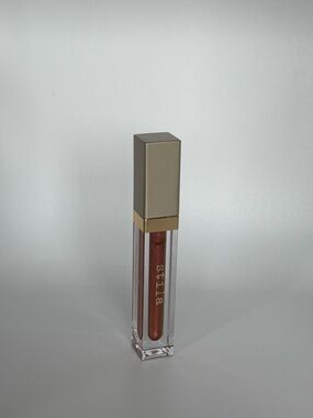 Stila lip gloss— elevator pitch
